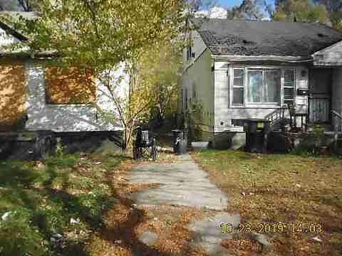 19722 Archdale (7)_m.jpg